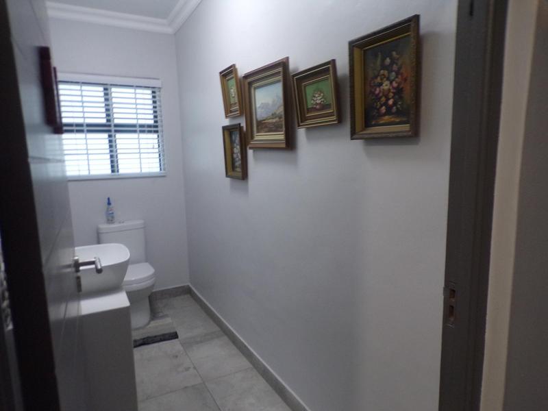 6 Bedroom Property for Sale in Dwarskersbos Western Cape